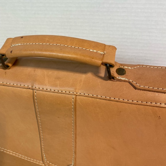 Handcrafted durable Leather Laptop/Brief case EUC - Picture 3 of 7